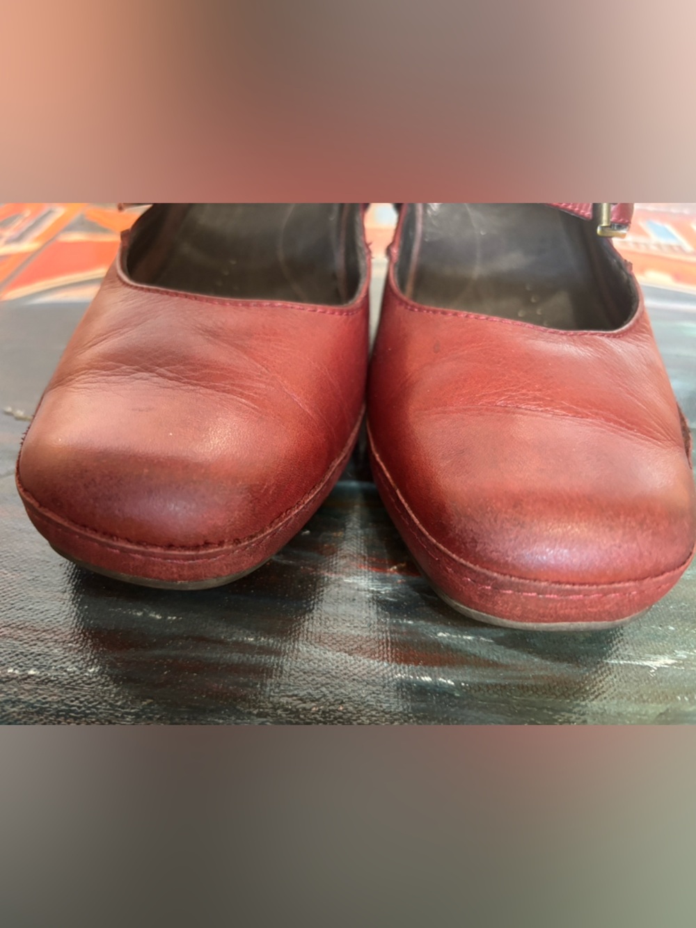 Clarks Women’s Wine Leather Mary Jane Heels - Picture 7 of 7